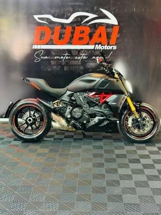 DUCATI DIAVEL 1260 S DUCATI DIAVEL 1260 S